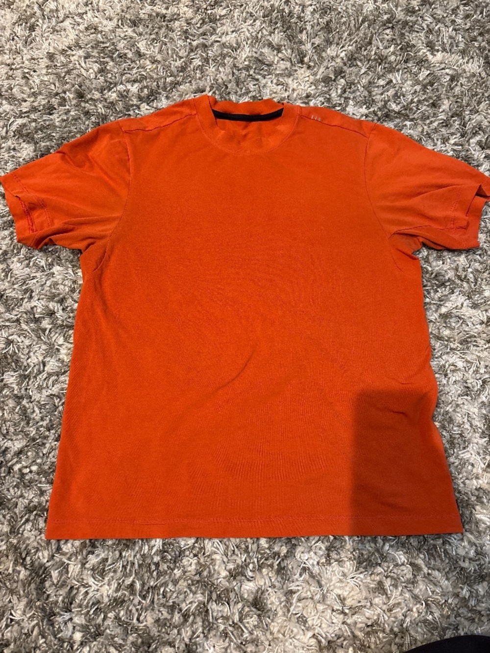 Lululemon shirt